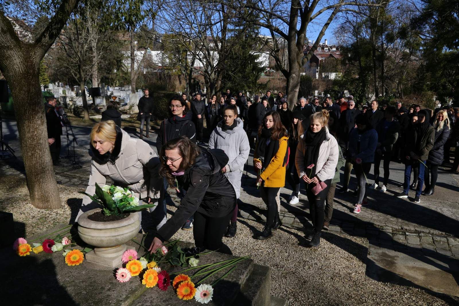 Budapest ostromának civil áldozataira emlékeztek a Farkasréti temetőben