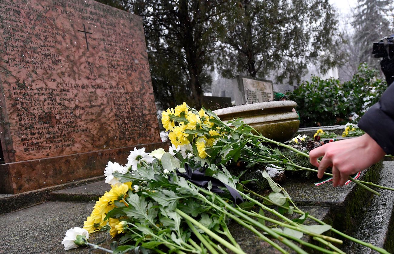 Budapest ostromának civil áldozataira emlékeztünk