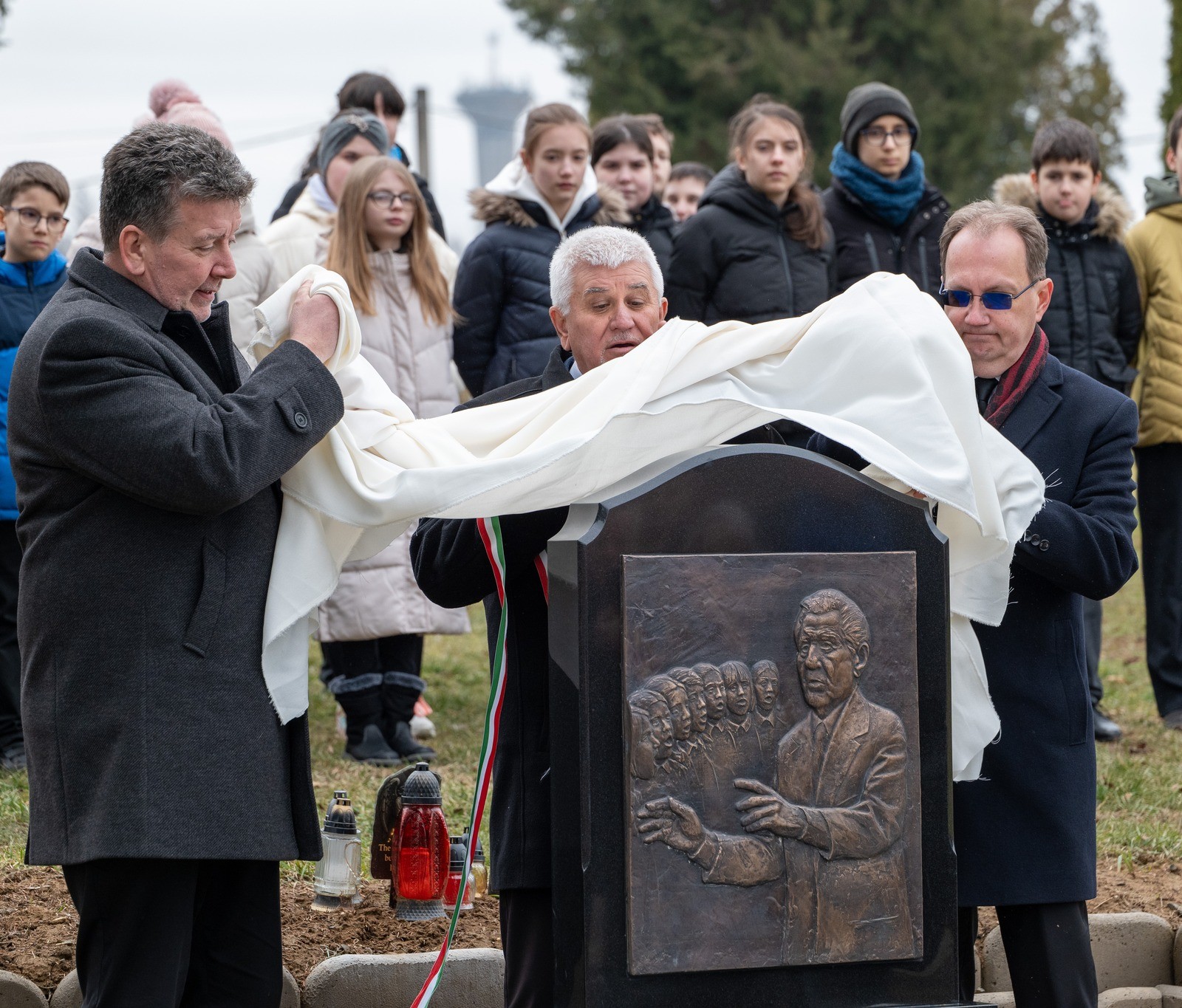A város díszpolgára méltó síremléket kap