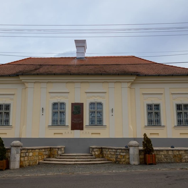 Monok, Kossuth Emlékmúzeum