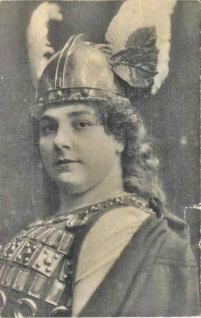 Haselbeck Olga, L. (László Gézáné)