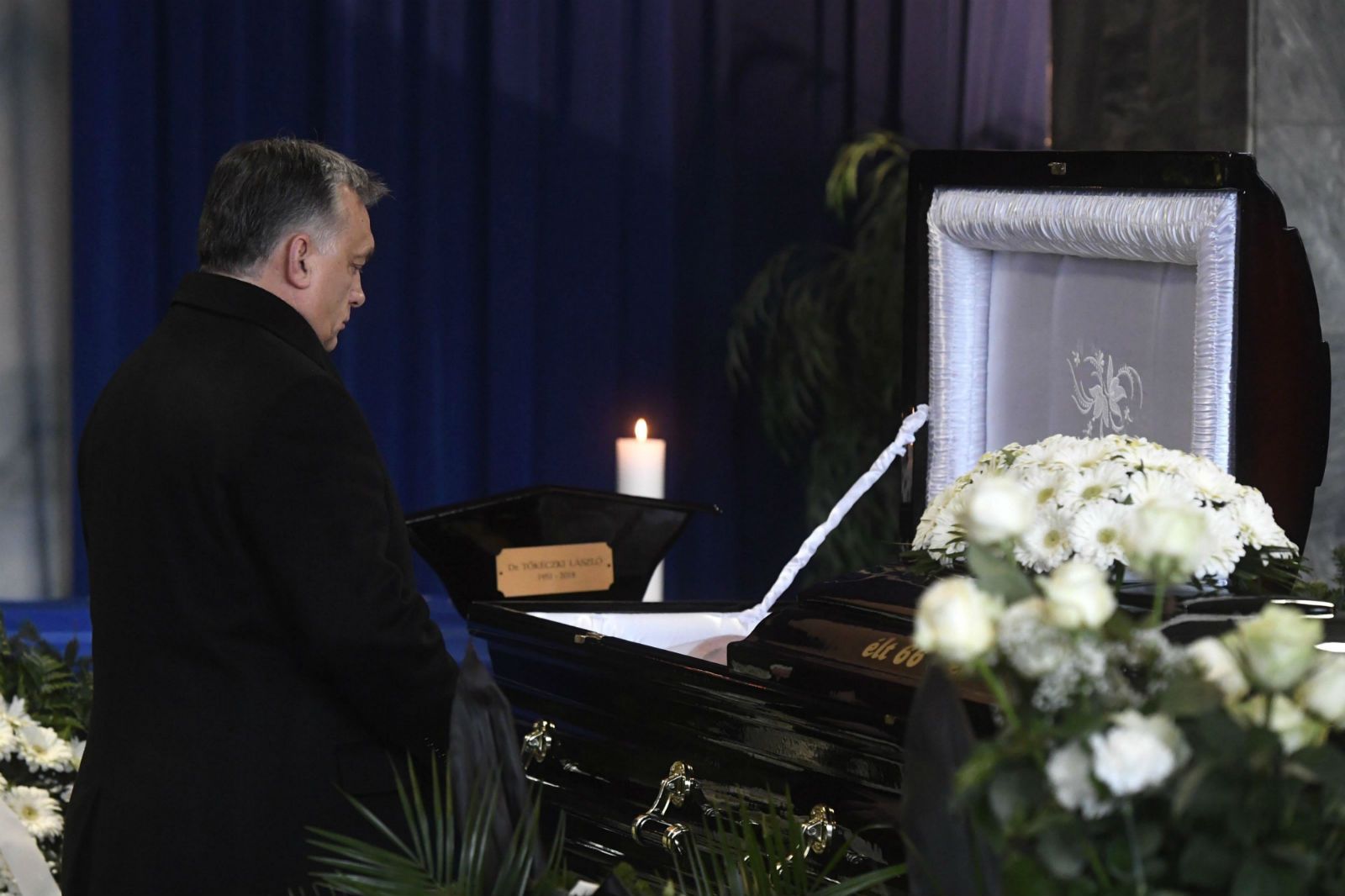 Tőkéczki László temetése