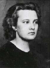 Kozmutza Flóra, csernefalvi (1939-től Illyés Gyuláné)