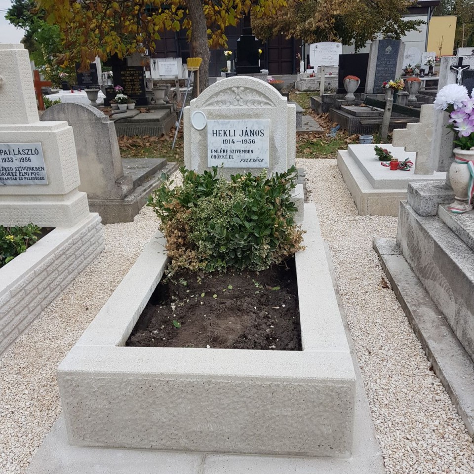 Hekli János