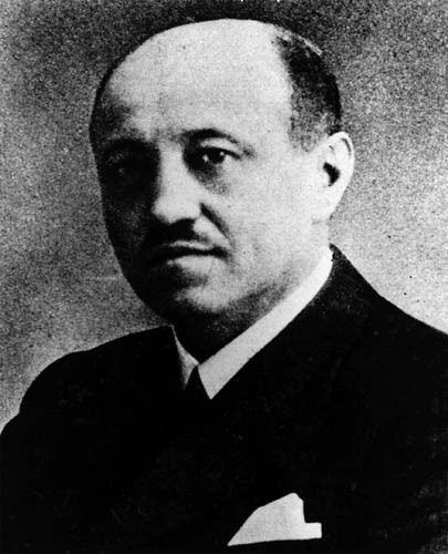 Császár Elemér