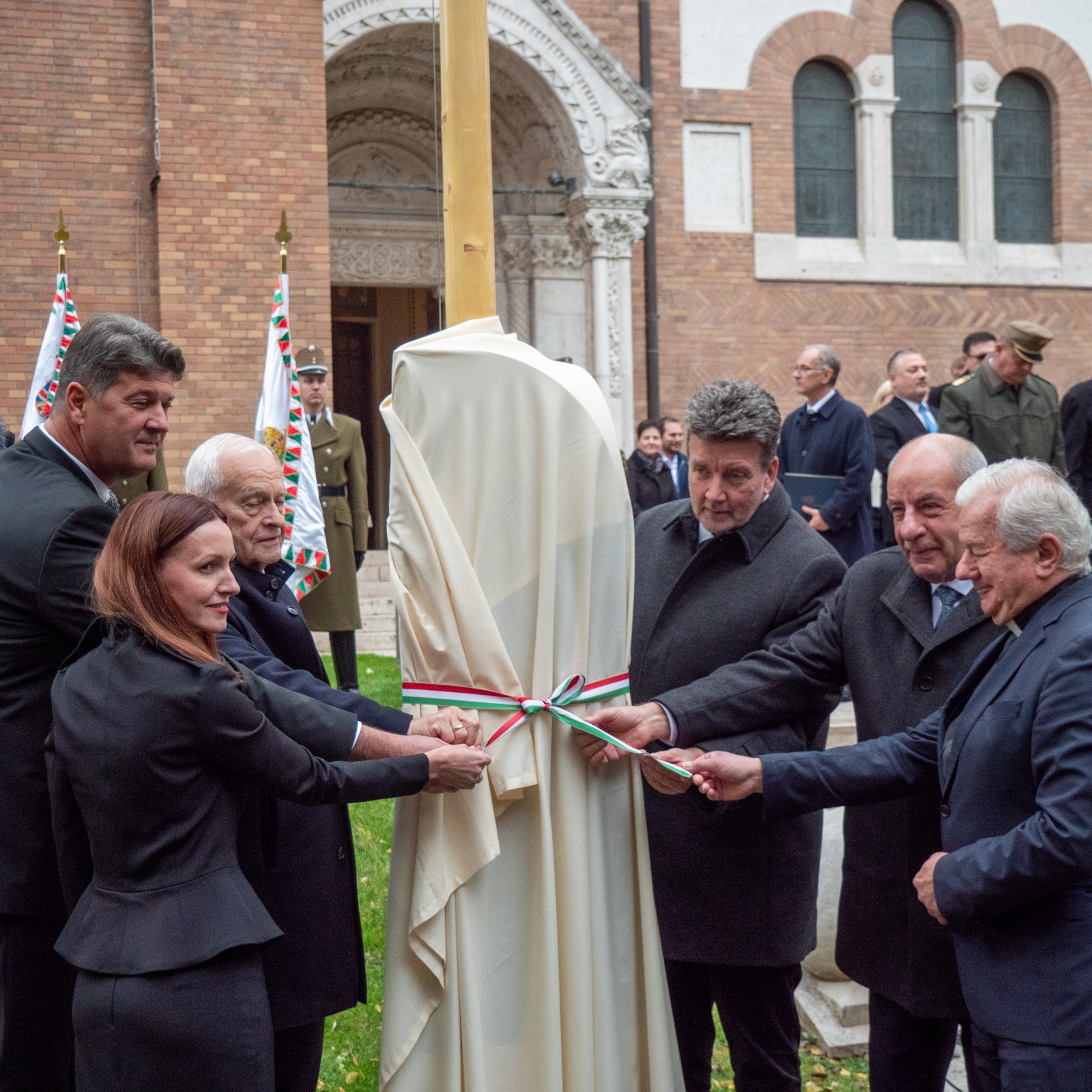 Sulyok Tamás: a szegedi székesegyház és a Dóm tér különleges értéket képvisel a nemzet életében és gondolkodásában