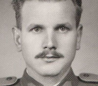 Mecséri János